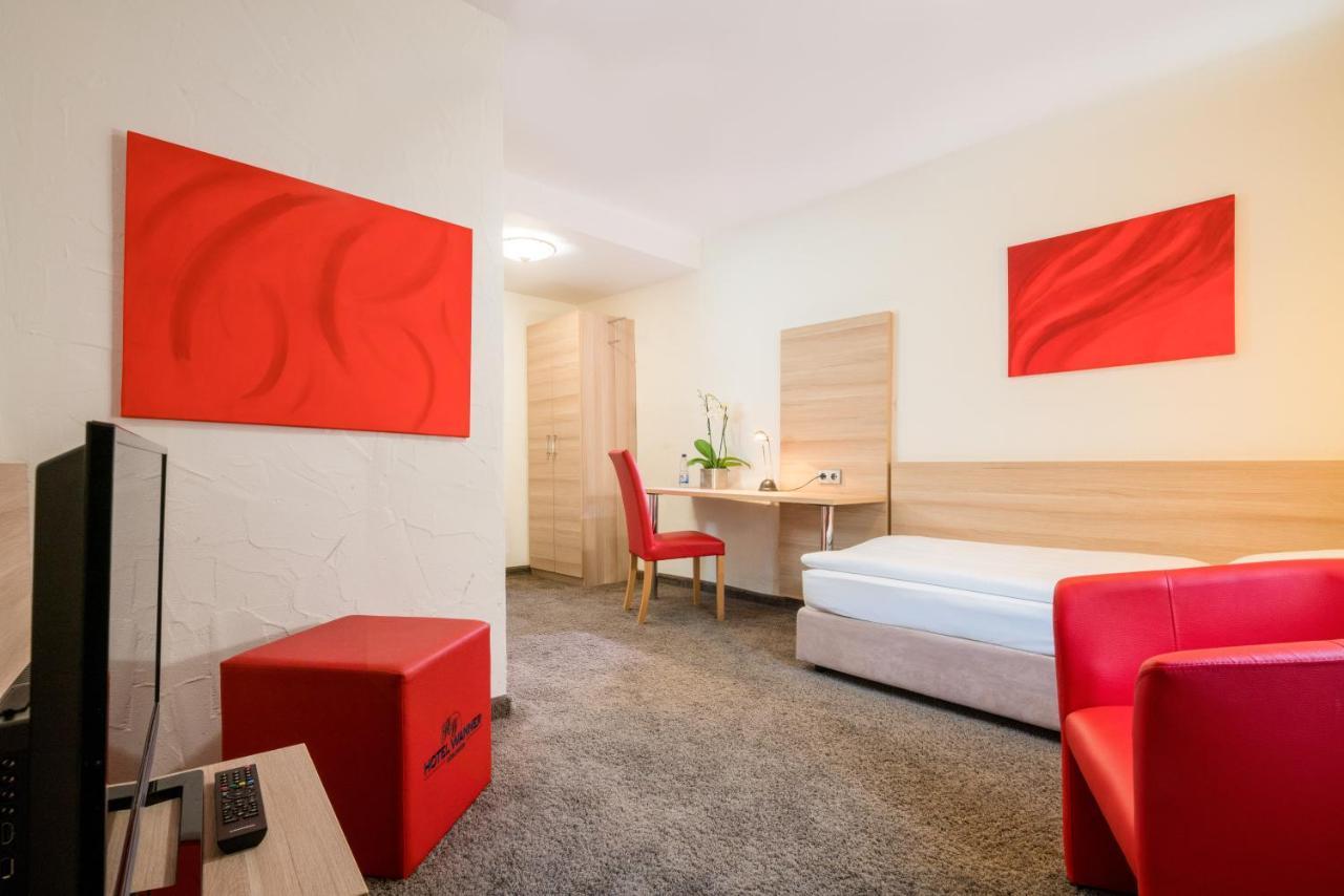 Hotel Wanner Μπέμπλινγκεν Εξωτερικό φωτογραφία